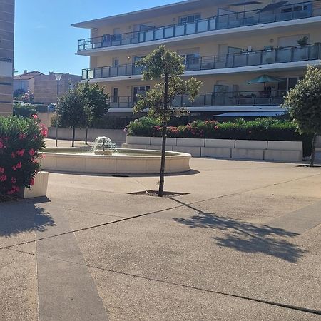 Appart Avec Piscine Casino Plein Air Et Plage La Ciotat Exterior foto